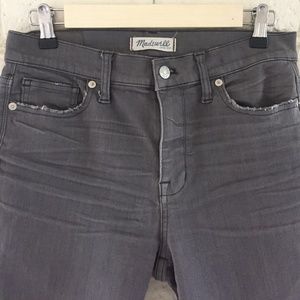Madewell HighRiser Skinny Jean in Gray - Size 28